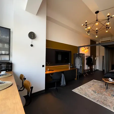 Astoria Central Home Apartments דירה *